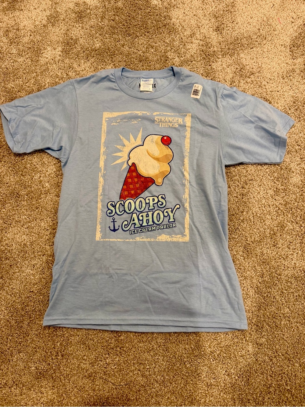 Stranger Things Scoops Ahoy Men’s T-Shirt
